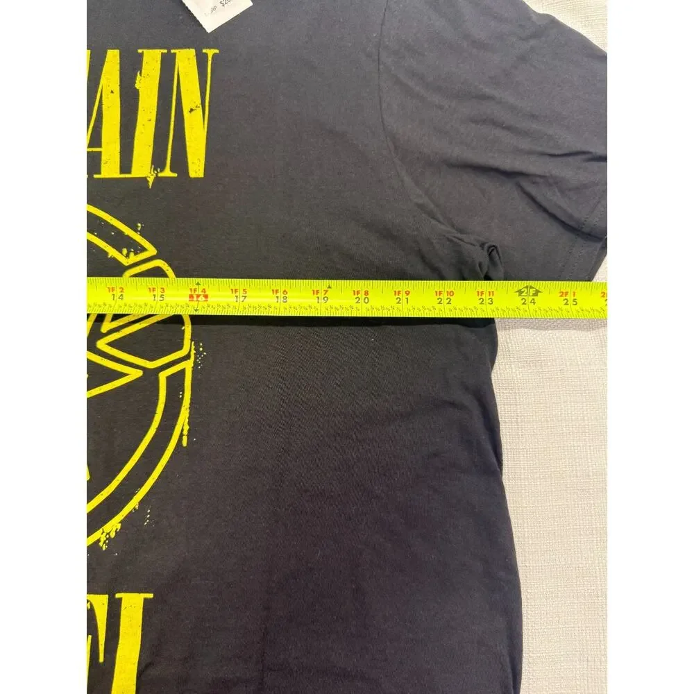 Marvel Captain Marvel T Shirt Mens XL Black Graphic Tee Yellow Logo NWT 100% Cot